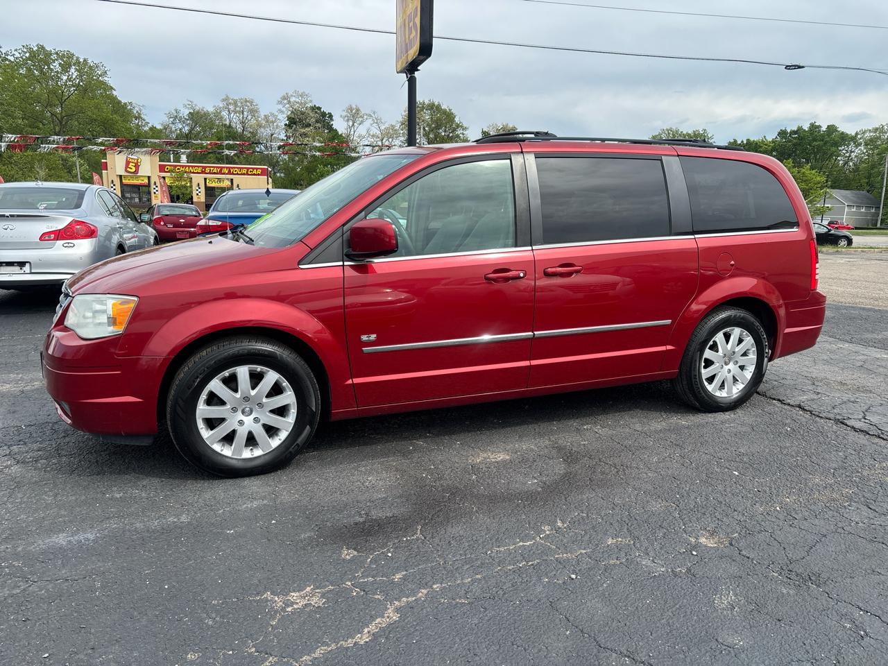 chrysler town & country 2009 2A8HR54199R686429 image chrysler town & country 2009 2A8HR54199R686429 image